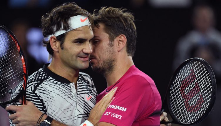 罗杰·费德勒(Roger Federer)和斯坦·瓦林卡(Stan Wawrinka)拥抱