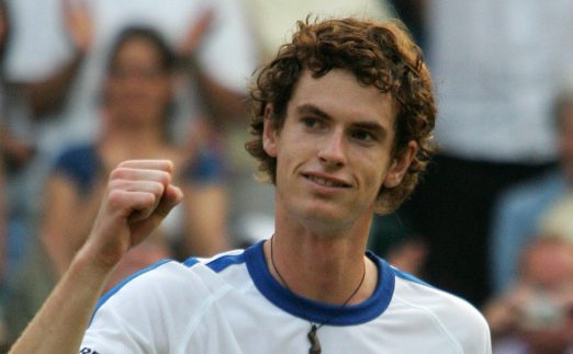 年轻的安迪·穆雷(Andy Murray)庆祝