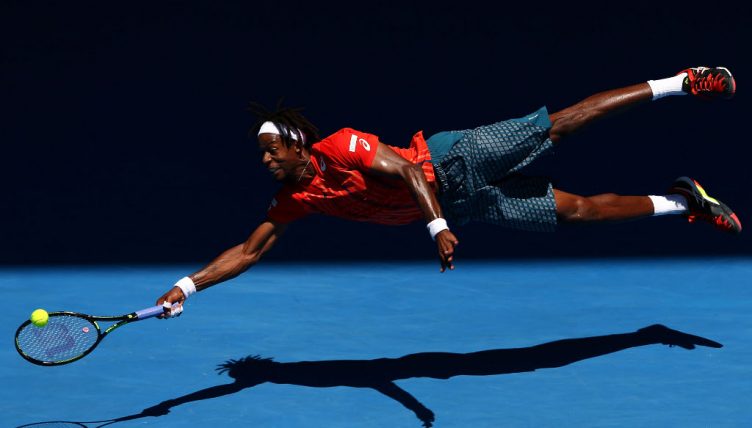Gael Monfils diving