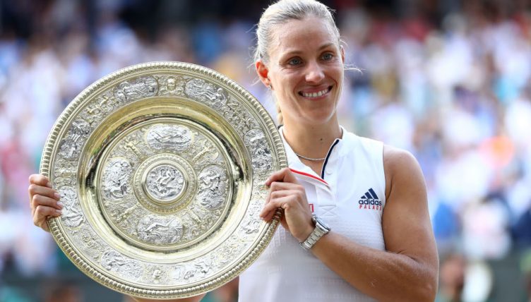 Angelique Kerber with Wimbledon trophy