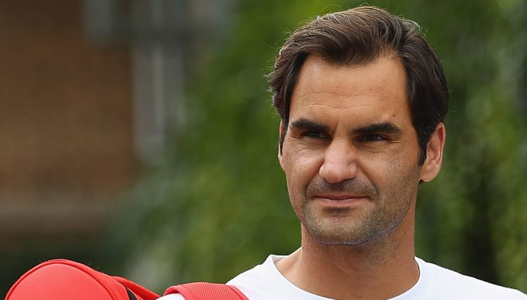Roger Federer training