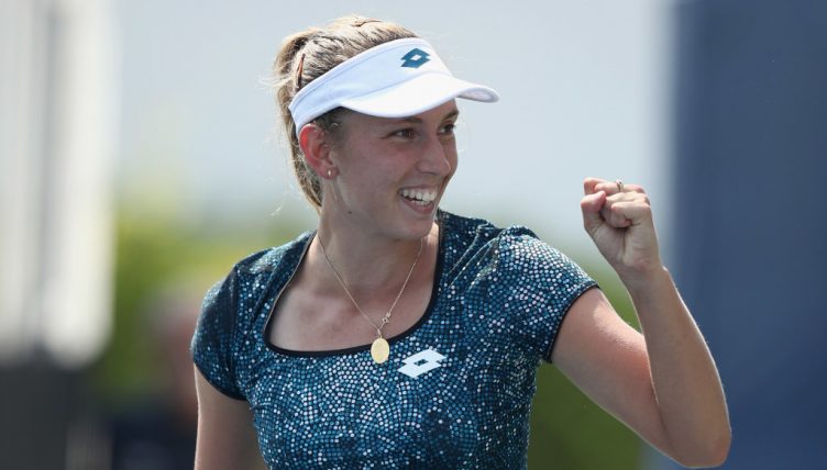 Elise Mertens celebrates