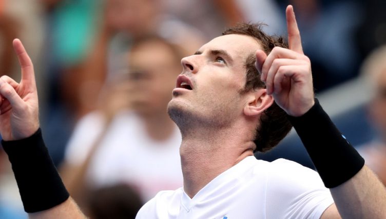 Andy Murray looks to the sky