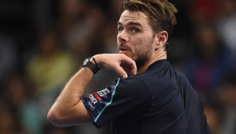Stan Wawrinka looking over his shoulder