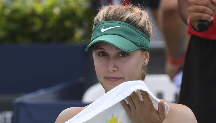 Eugenie Bouchard playing tennis