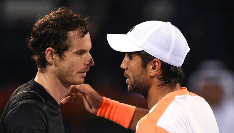 Andy Murray and Fernando Verdasco hugging