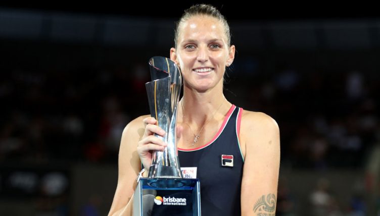 Karolina Pliskova with Brisbane International trophy