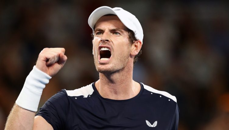 Andy Murray celebrates