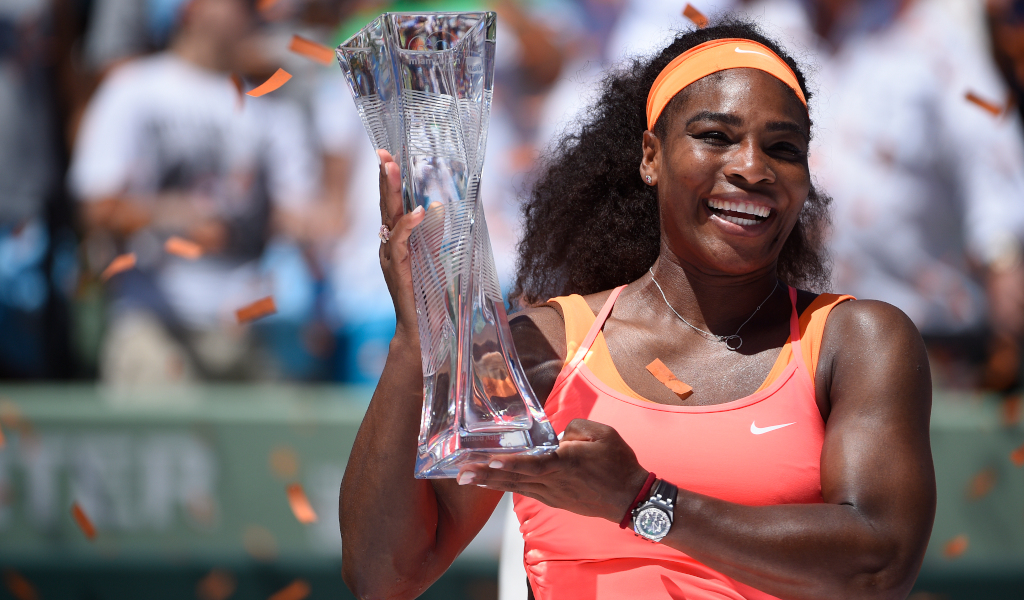 Serena Williams with Miami Open trophy