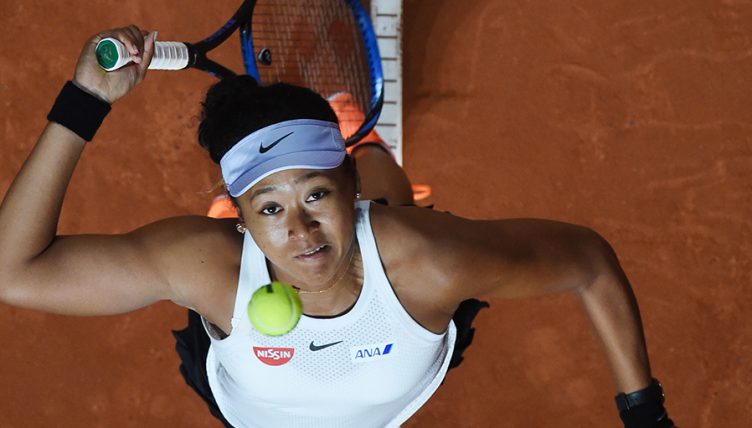 Naomi Osaka serving PA