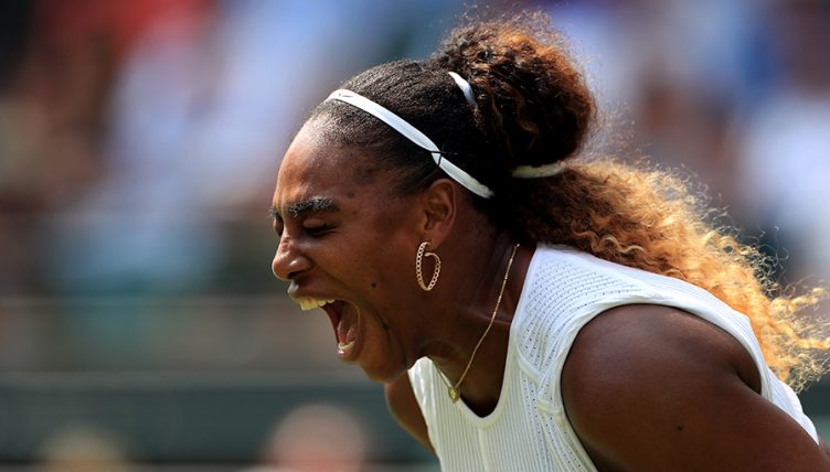 Serena Williams roar at Wimbledon
