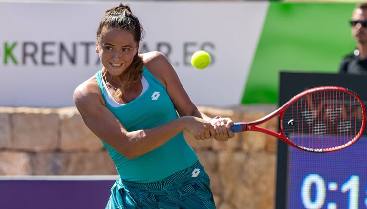 Viktoria Kuzmova backhand