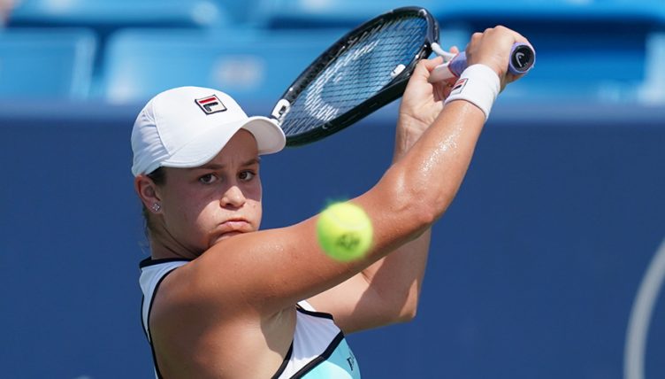 Ashleigh Barty backhand in Cincinnati