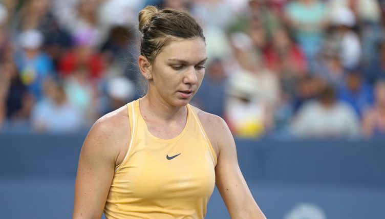 Simona Halep looking down