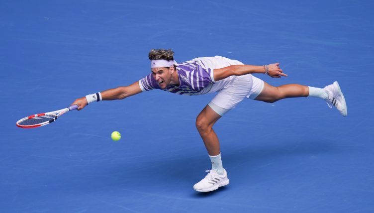 Dominic Thiem stretching
