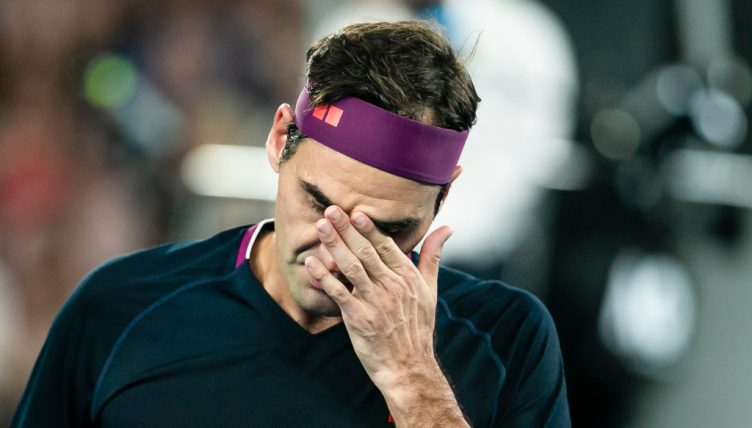 Roger Federer feeling the heat