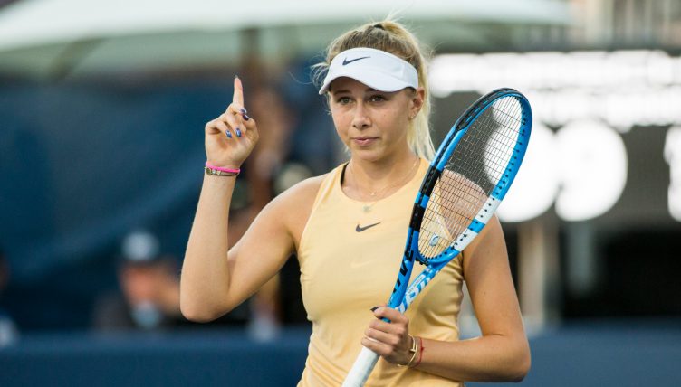 Amanda Anisimova in action