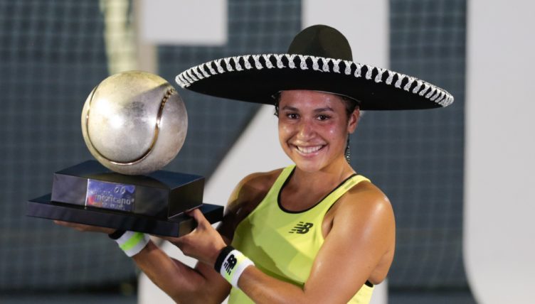 Heather Watson Acapulco trophy