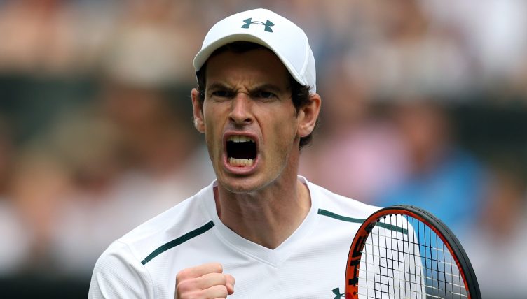 Les célébrations `` sauvages '' de l'Euro 2020 d'Ecosse d'Andy Murray, Bernard Tomic sortant avec la star de OnlyFans
- Euro 2020 Andy Murray hurle
