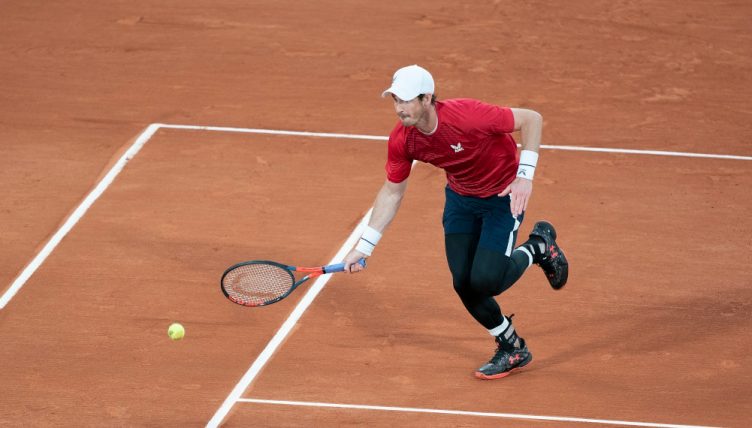 Andy Murray on the run