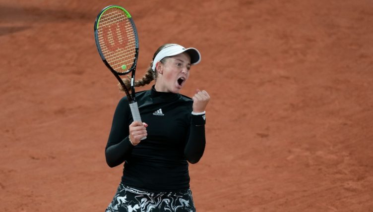 Jelena Ostapenko celebrates