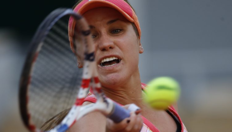 Sofia Kenin in action