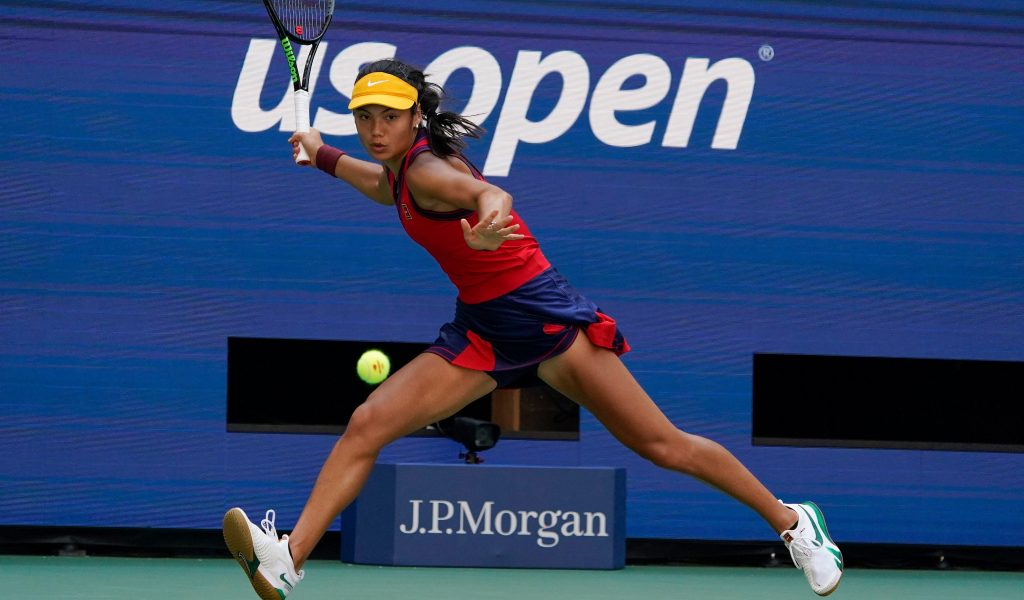 Emma Raducanu running forehand at US Open