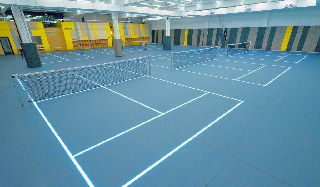 Glass court