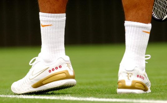 Allowing Roger Federer to quit Nike 'an atrocity' as former Nike boss also  lifts lid on RF merchandise coup