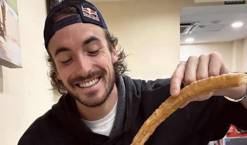 Paula Badosa posts cheeky Stefanos Tsitsipas photo ahead of return to action