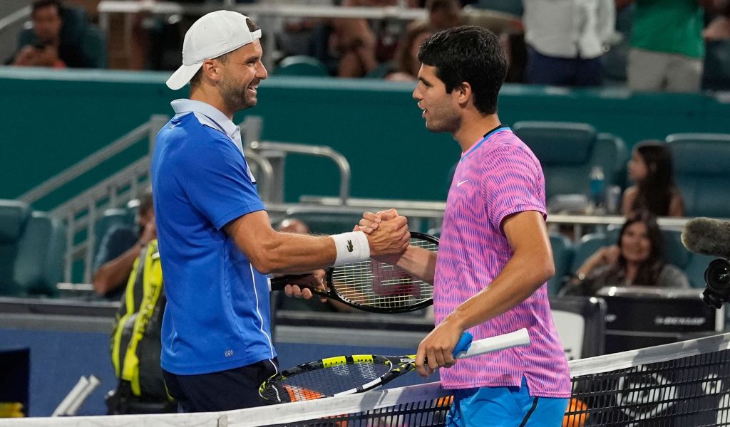 Grigor Dimitrov beats Carlos Alcaraz in Miami
