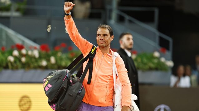 Rafael Nadal waves to the Madrid crowd