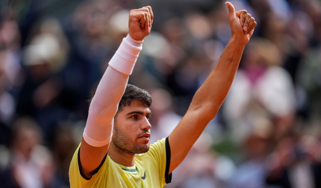 Carlos Alcaraz celebrates in Madrid