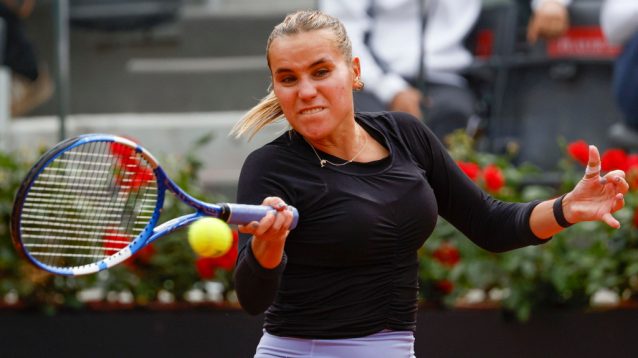 Sofia Kenin forehand