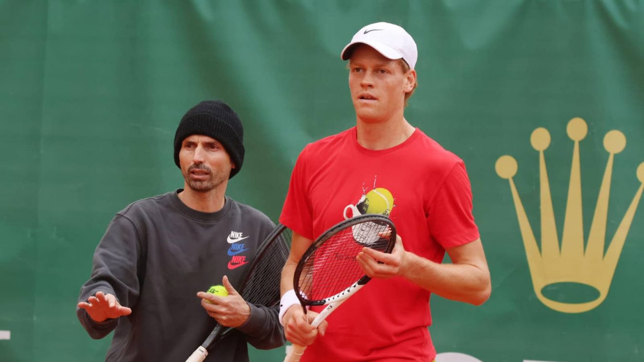 Jannik Sinner with coach Simone Vagnozzi
