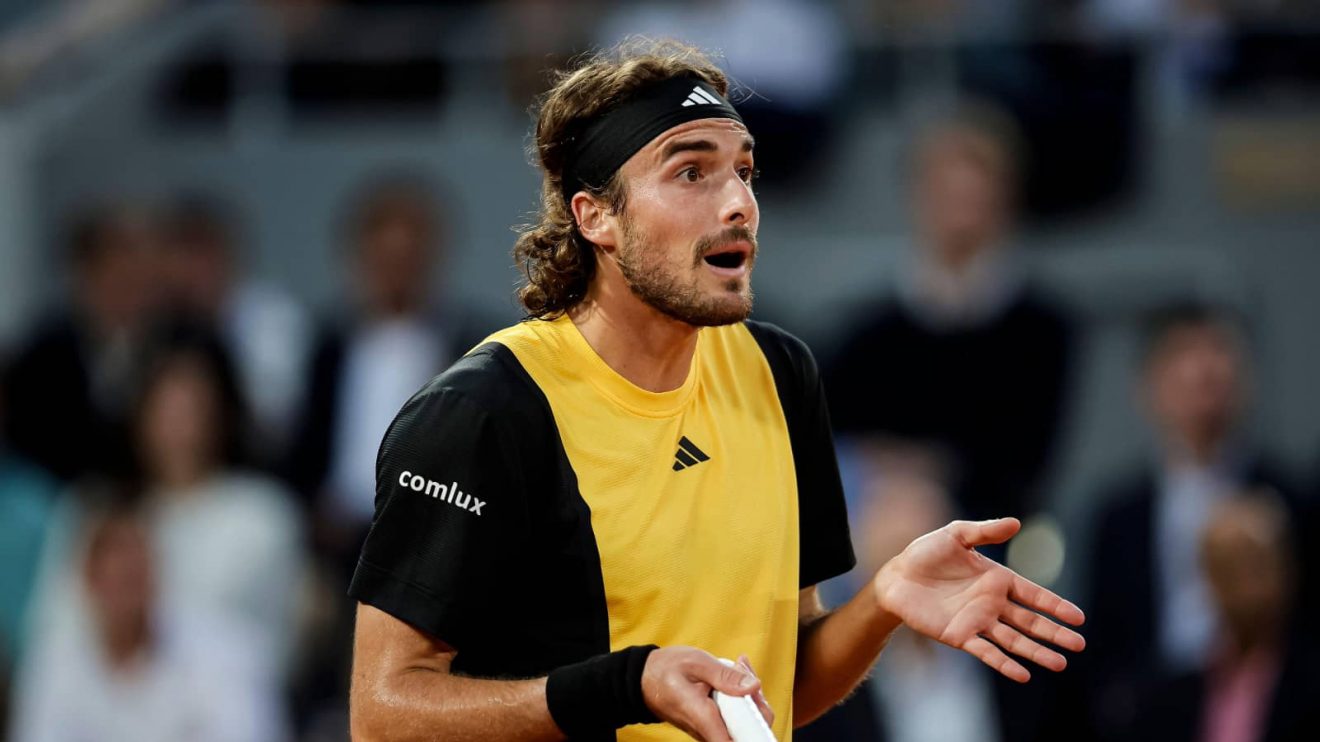Stefanos Tsitsipas of Greece reacts during his match against Carlos Alcaraz of Spain during the Men's Single Quarter Finals of 2024 French Open