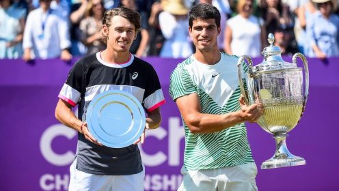 Alex de Minaur and Carlos Alcaraz at Queen's