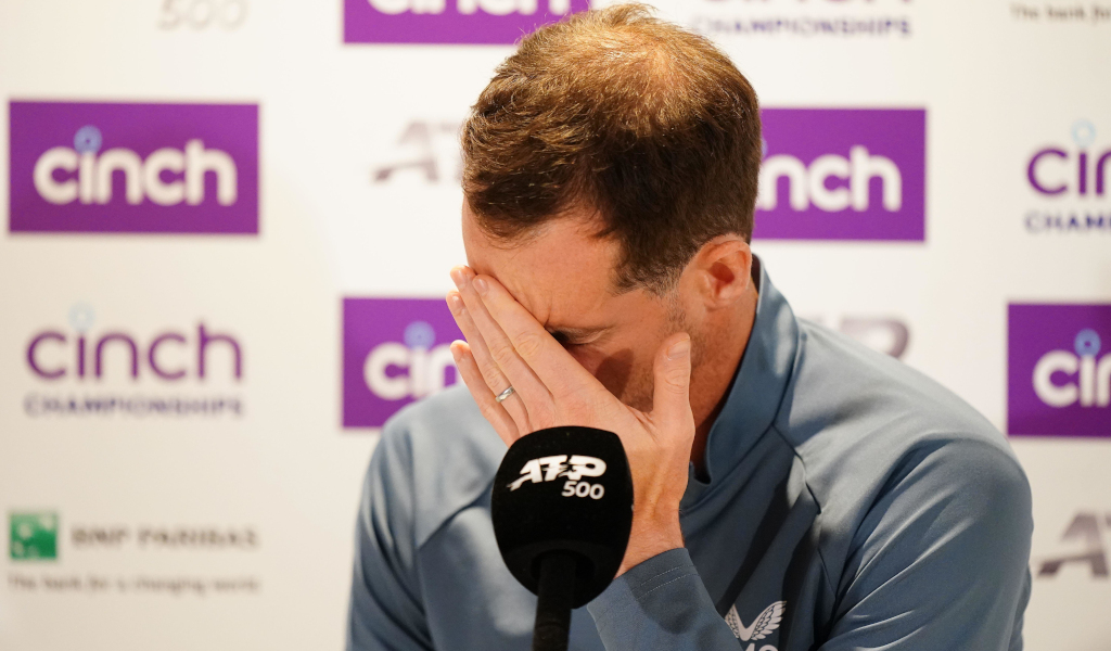 Andy Murray speaks to the media