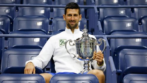 Novak Djokovic with the 2023 US Open trophy