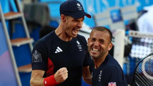 Andy Murray and Dan Evans celebrate at Paris 2024