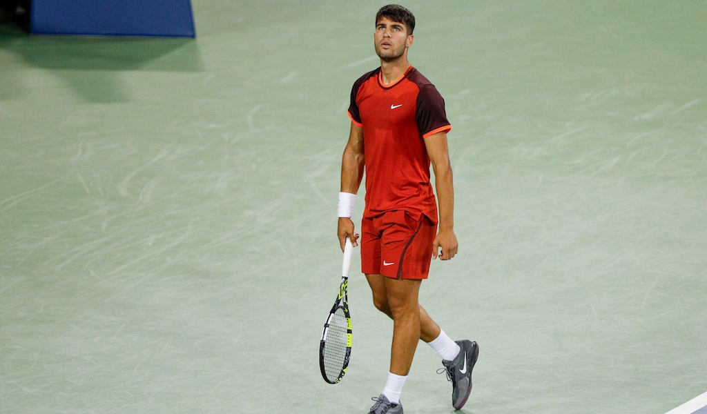 Carlos Alcaraz during his Cincinnati Open loss to Gael Monfils