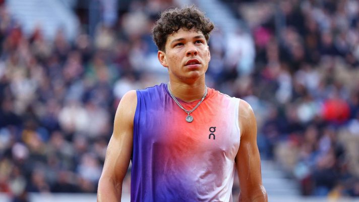 Ben Shelton in action