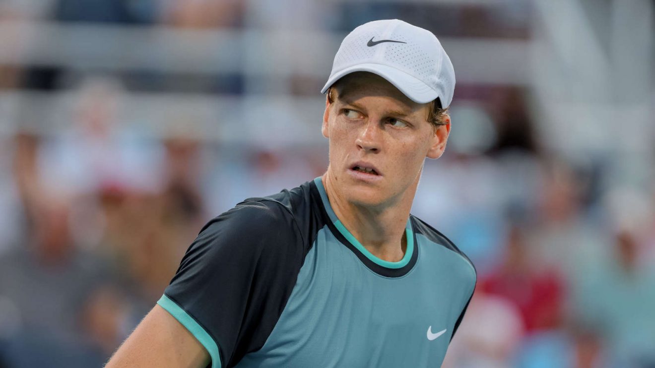 Jannik Sinner in action