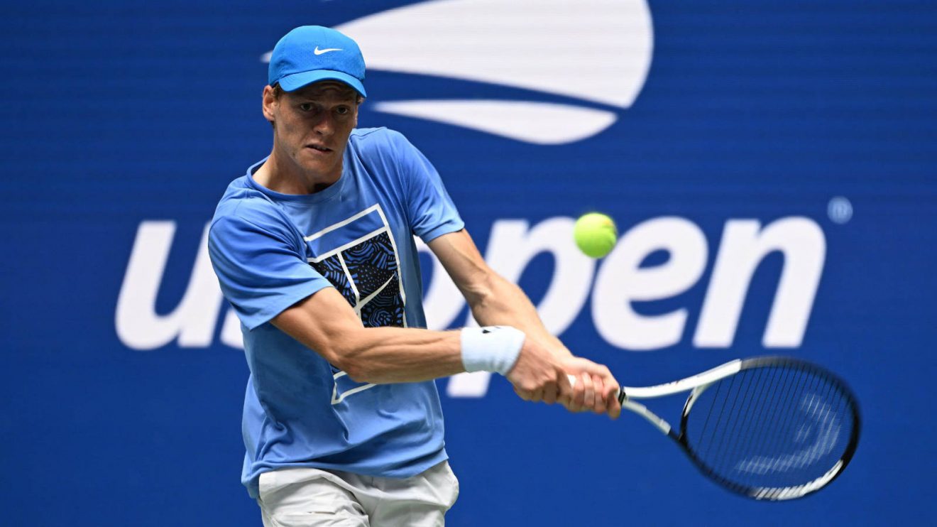 Jannik Sinner in action