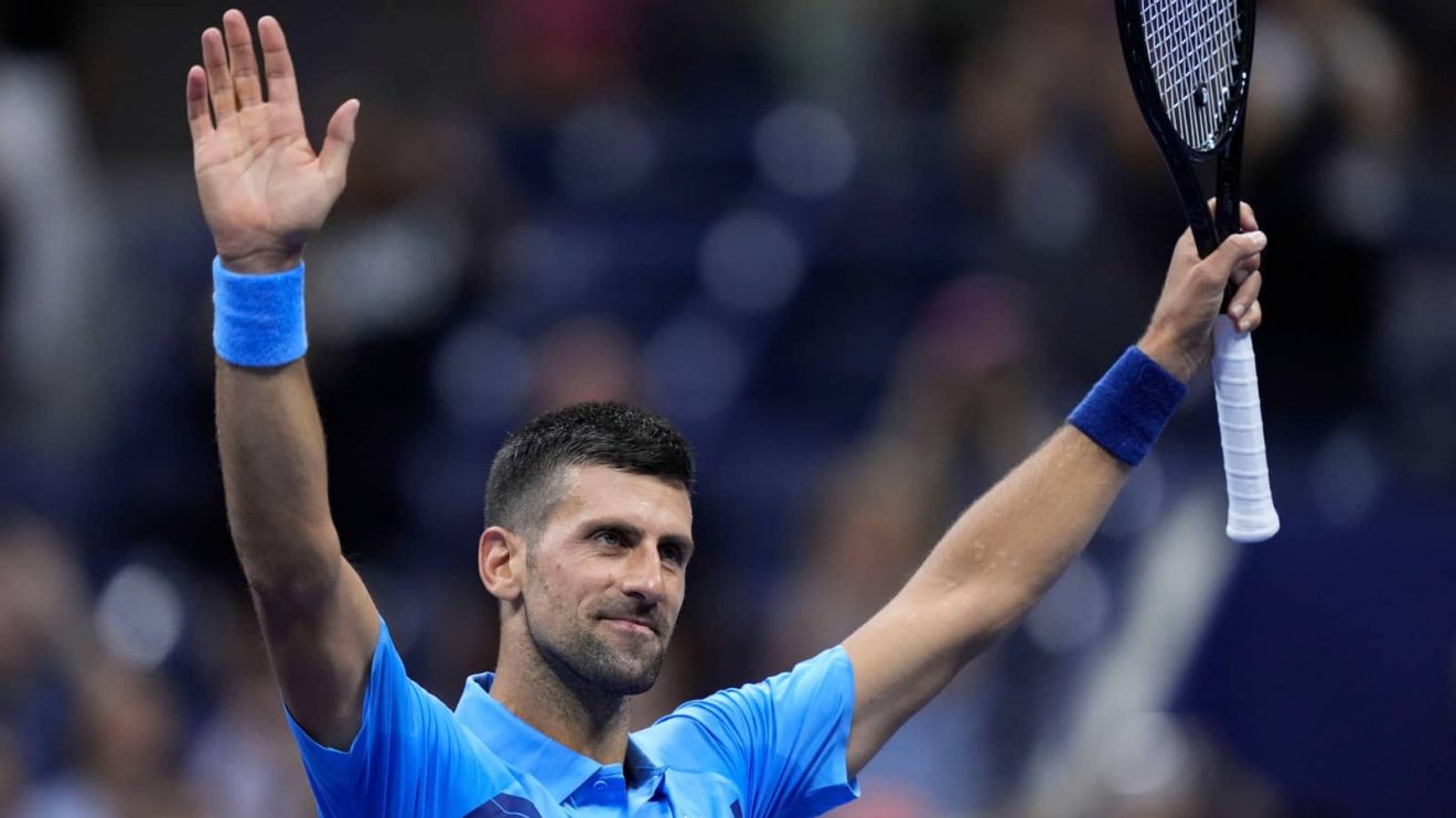 Novak Djokovic smiling to his fans