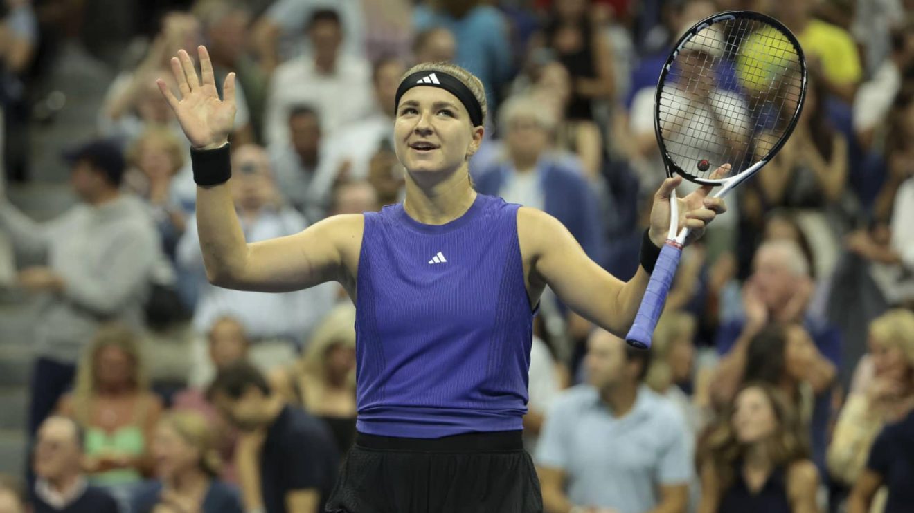 Karolina Muchova celebrates at the 2024 US Open