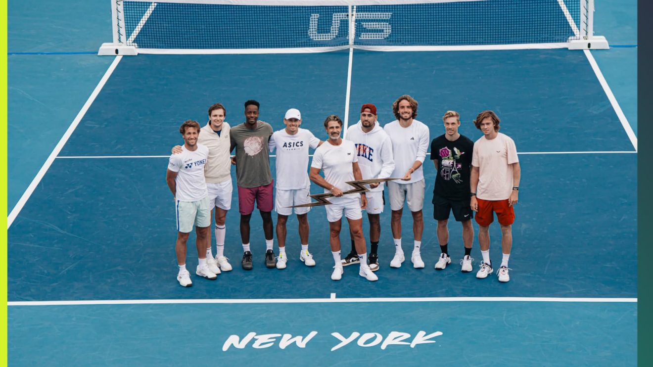 Patrick Mouratoglou with UTS players in New York