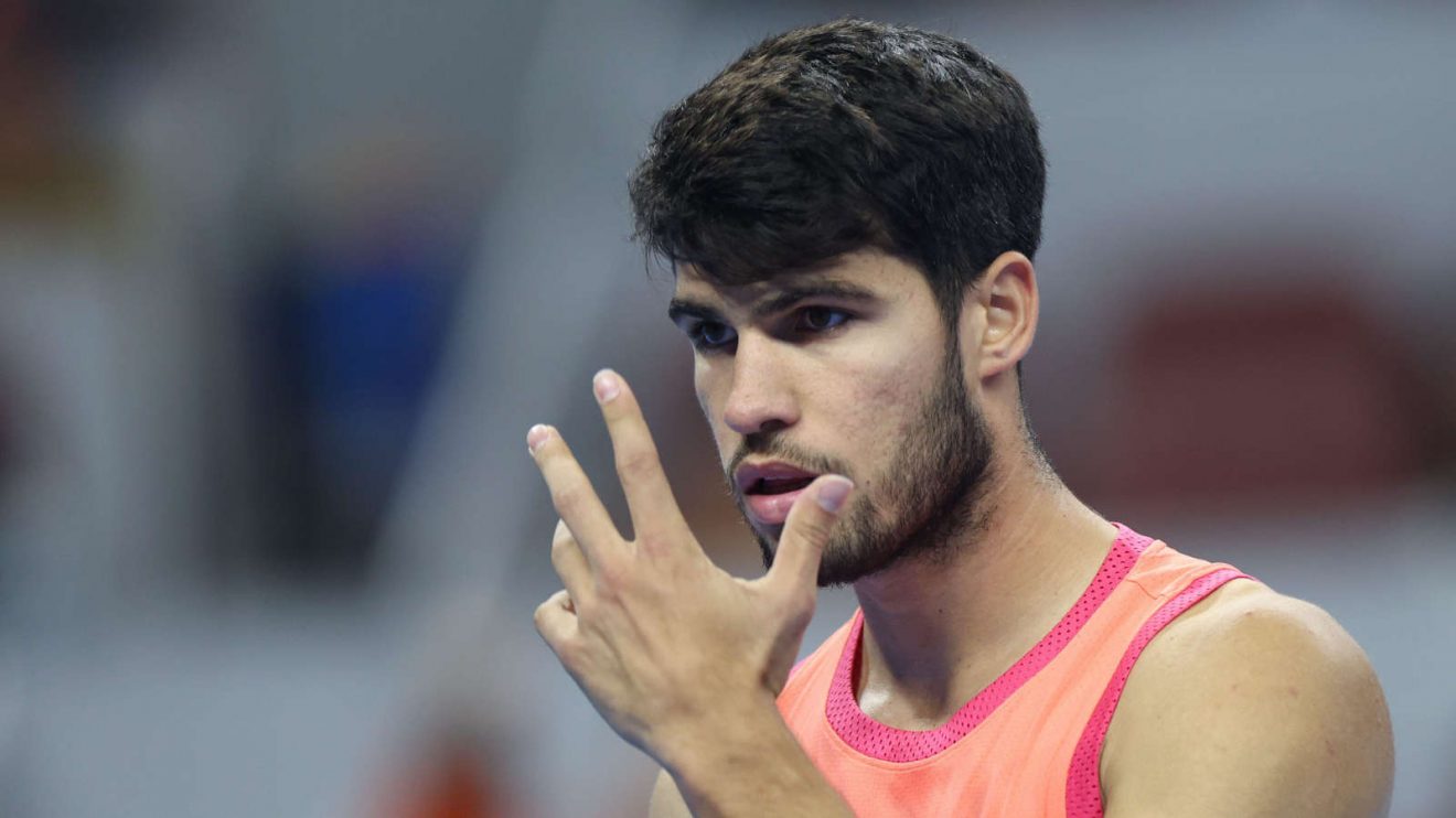 Carlos Alcaraz during his match