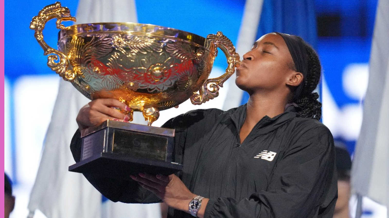 https://d2me2qg8dfiw8u.cloudfront.net/content/uploads/2025/09/Coco-Gauff-with-China-Open-trophy.jpg