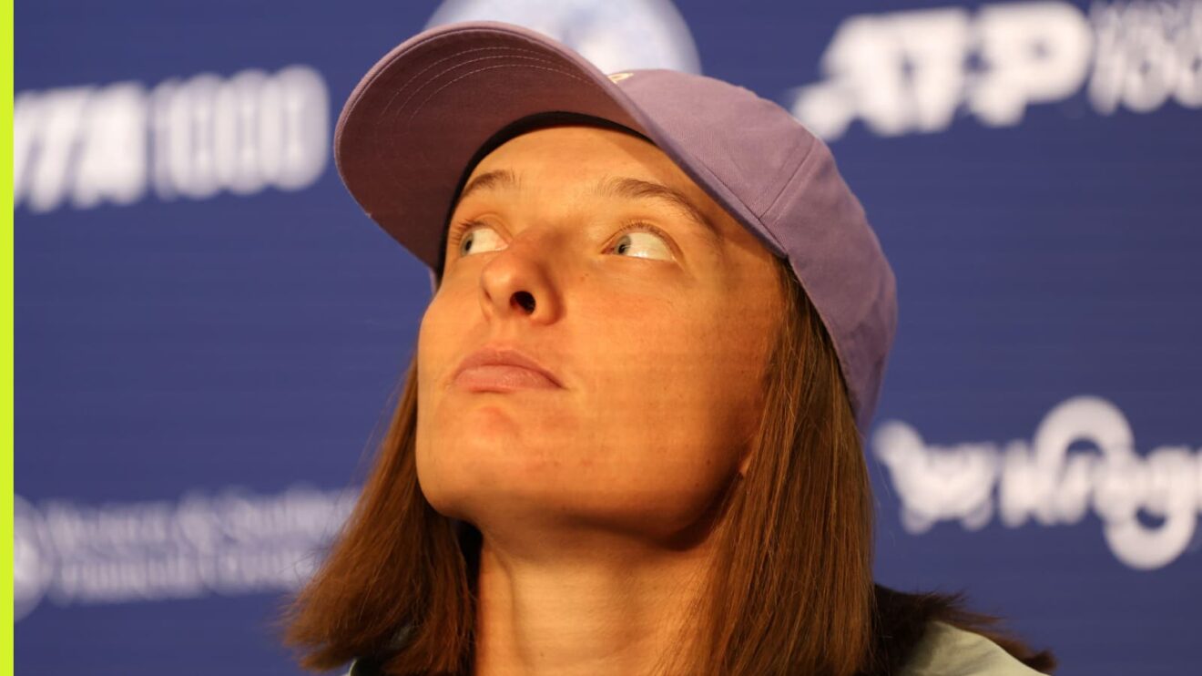 Iga Swiatek looks on